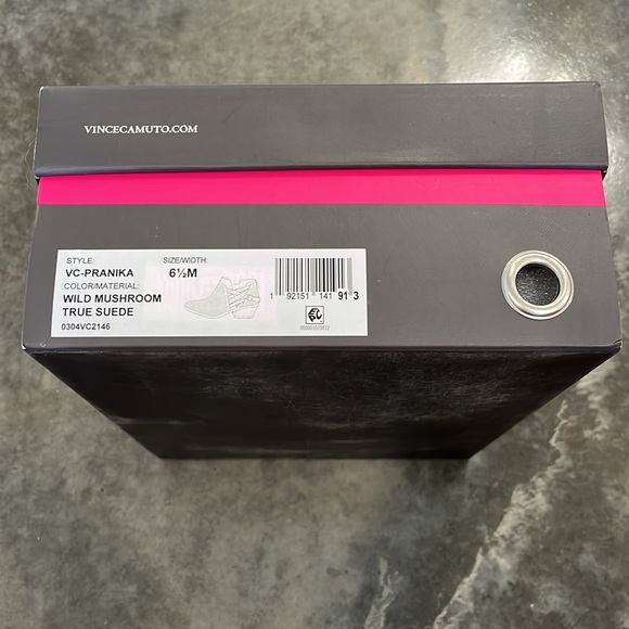 NWT Vince Camuto Women’s 6 1/2 VC-Pranika Wild Mushroom True Suede - Picture 3 of 9